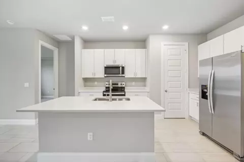 11271 NW Barnstead Way, Port Saint Lucie, FL 34987