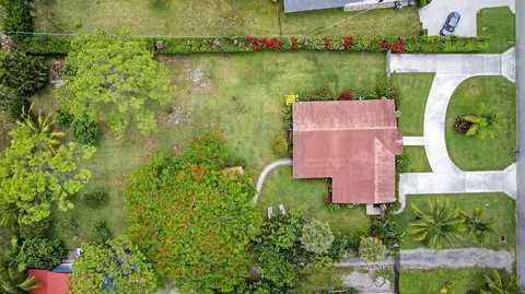 6591 Patricia Dr, West Palm Beach, FL 33413