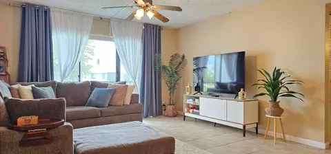 3630 Alder #F2, West Palm Beach, FL 33417