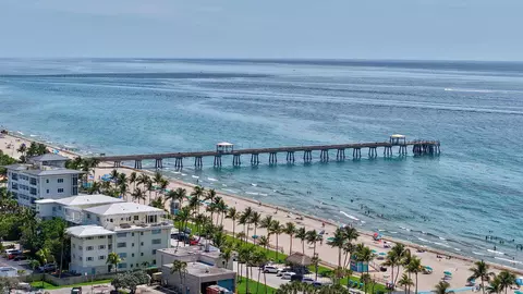 180 SE 20th Ave #201, Deerfield Beach, FL 33441