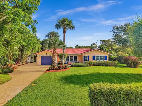 3011 Lowson Blvd, Delray Beach, FL 33445