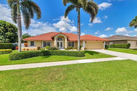 2087 Portland Ave, Wellington, FL 33414