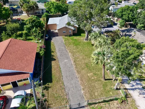 1508 Indiana Ave, Fort Pierce, FL 34950