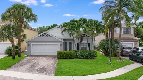 212 Kensington Way, Royal Palm Beach, FL 33414