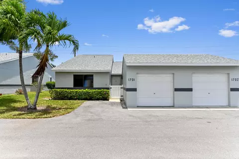 2641 Gately Dr W #1701, West Palm Beach, FL 33415