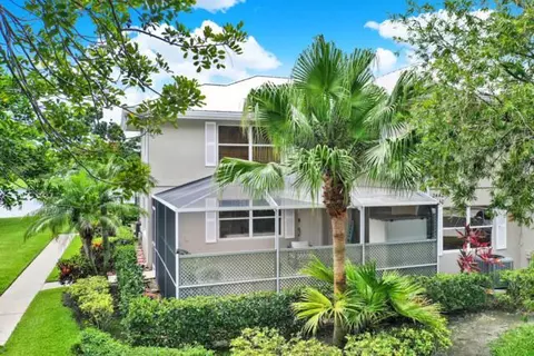 2440 SW Danbury Ln, Palm City, FL 34990