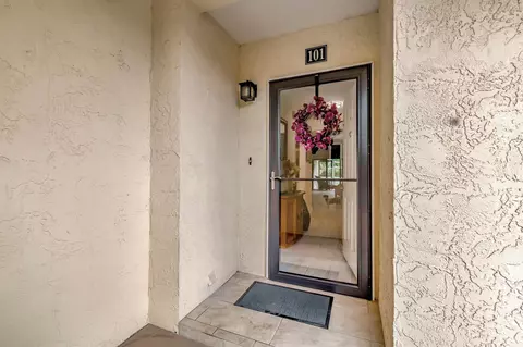 300 N Highway A1a #101C, Jupiter, FL 33477
