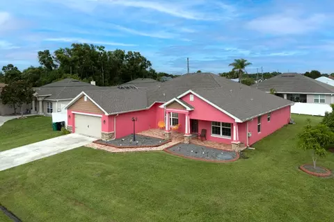5000 NW Edgarton Ter, Port Saint Lucie, FL 34983