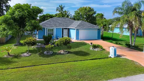 2830 SE Cabana, Port Saint Lucie, FL 34952