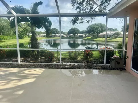 901 Sun Terrace Ct #A, Palm Beach Gardens, FL 33403