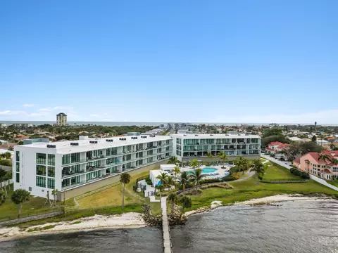 View/Area - 475 Strand Dr, Melbourne Beach, FL 32951 photo 2 of 4