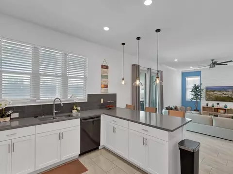 Kitchen - 475 Strand Dr, Melbourne Beach, FL 32951 photo 3 of 5