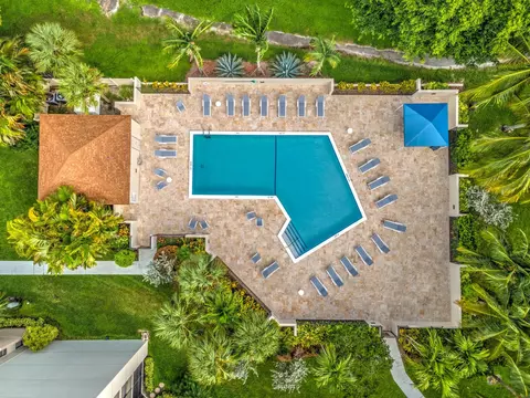 5650 Camino Del Sol #400, Boca Raton, FL 33433