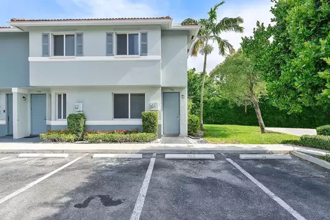 1955 Hibiscus Ln, Riviera Beach, FL 33404