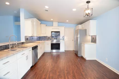 1201 SW Sunshine, Stuart, FL 34997