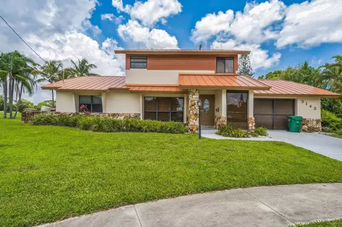 3142 SE Monte Vista Ct, Port Saint Lucie, FL 34952