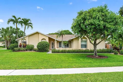 18200 102nd Way S, Boca Raton, FL 33498