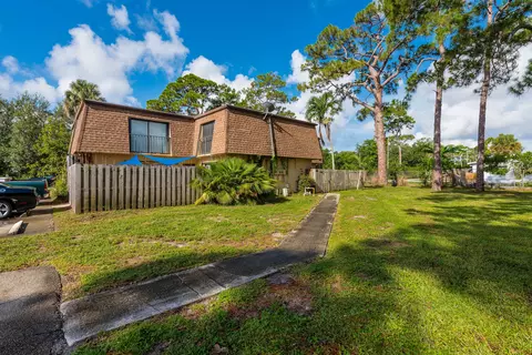 471 Kirk Rd #D, West Palm Beach, FL 33406