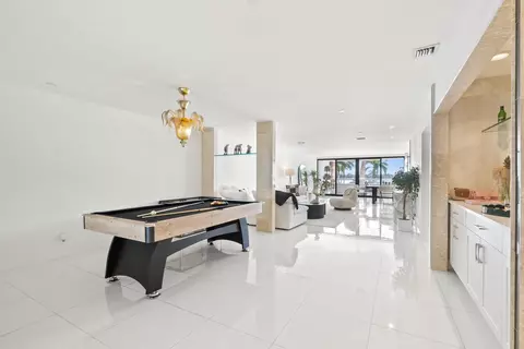 529 S Flagler Dr S #TH3F, West Palm Beach, FL 33401