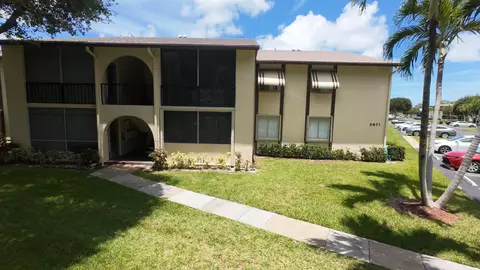 5971 La Pinata #D1, Greenacres, FL 33463
