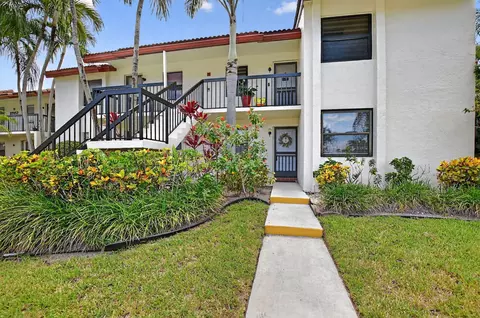 22052 Palms #106, Boca Raton, FL 33433