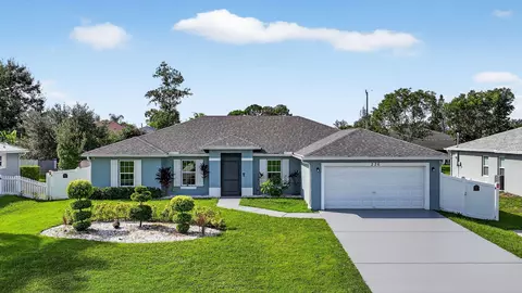 226 SW Starfish Ave, Port Saint Lucie, FL 34984