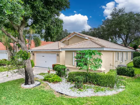 12072 Tevere Dr, Boynton Beach, FL 33437