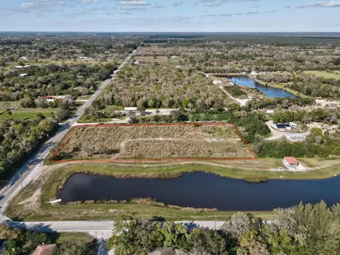 13765 99th St, Fellsmere, FL 32948