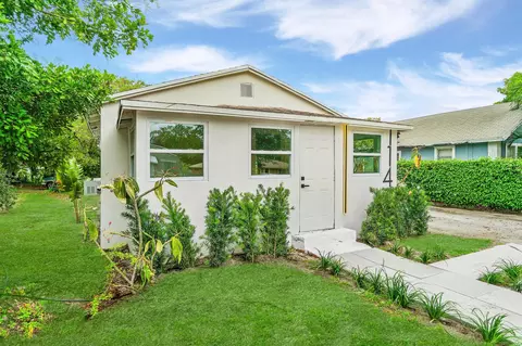 114 NW 10th Ave, Delray Beach, FL 33444
