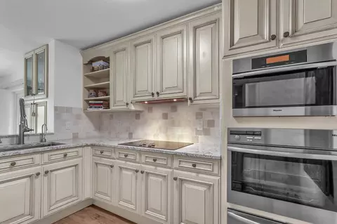 146 Village Cir, Jupiter, FL 33458