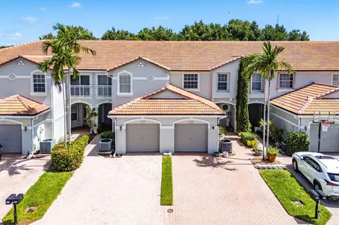 8333 Via Leonessa, Boca Raton, FL 33433