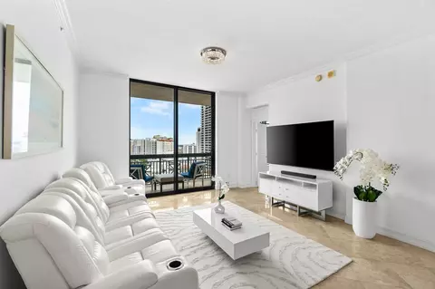 701 S Olive Ave #1022, West Palm Beach, FL 33401
