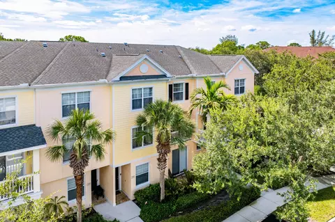 255 Murcia Dr #209, Jupiter, FL 33458