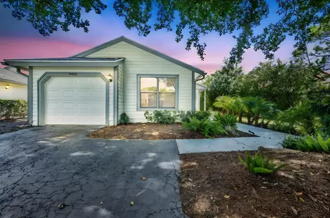 13323 Bedford Mews Court Ct, Wellington, FL 33414