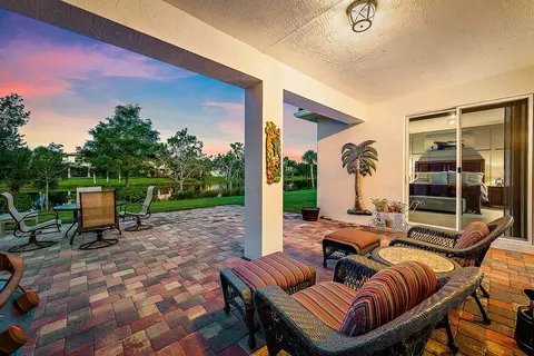 119 Castle Island Pl, Jupiter, FL 33458