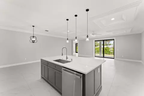 5460 SE Front Ave, Stuart, FL 34997 photo 11