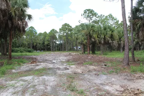 1275 Arabian Dr, Loxahatchee, FL 33470