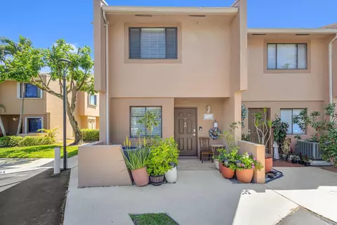 139 Sparrow Dr #4H, Royal Palm Beach, FL 33411