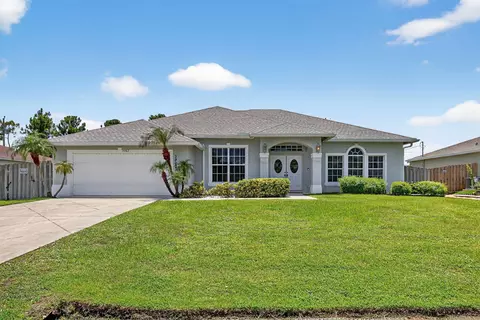 3902 SW Laidlow St, Port Saint Lucie, FL 34953
