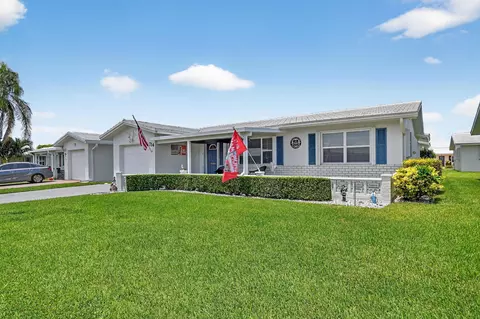 714 SW 16th St, Boynton Beach, FL 33426