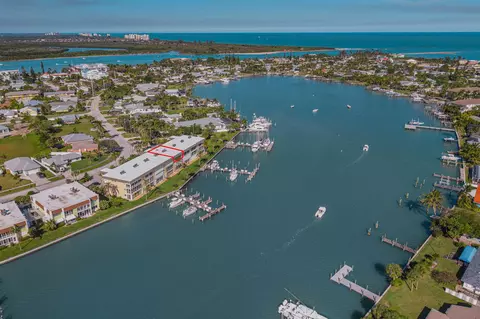 1351 Bayshore Dr #304, Fort Pierce, FL 34949