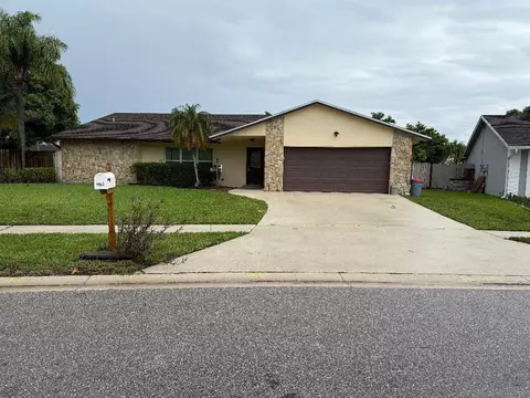 5982 Deerfield Pl, Lake Worth, FL 33463
