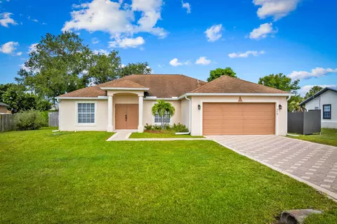 438 NW Byron St, Port Saint Lucie, FL 34983