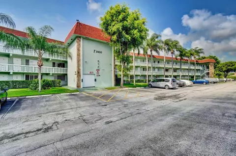 3400 Springdale Blvd #3A, Palm Springs, FL 33461