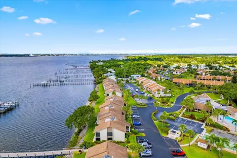 1600 NE Dixie Hwy #10-205, Jensen Beach, FL 34957