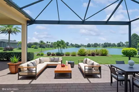 9051 SW Pepoli Way, Port Saint Lucie, FL 34987