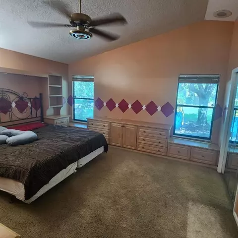 11546 N 51st Ct N, West Palm Beach, FL 33411