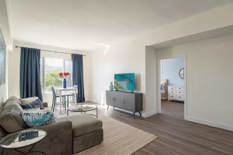 1200 Town Center Dr #315, Jupiter, FL 33458