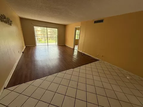 6300 S Falls Cir #312, Lauderhill, FL 33319
