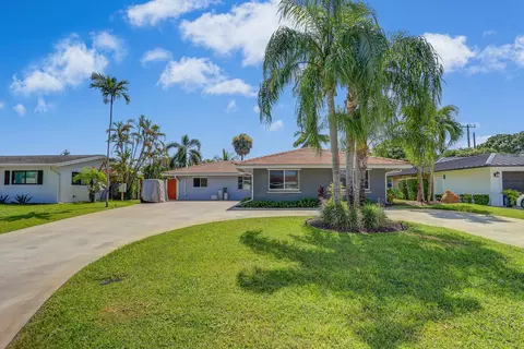 10046 Dahlia Ave, Palm Beach Gardens, FL 33410